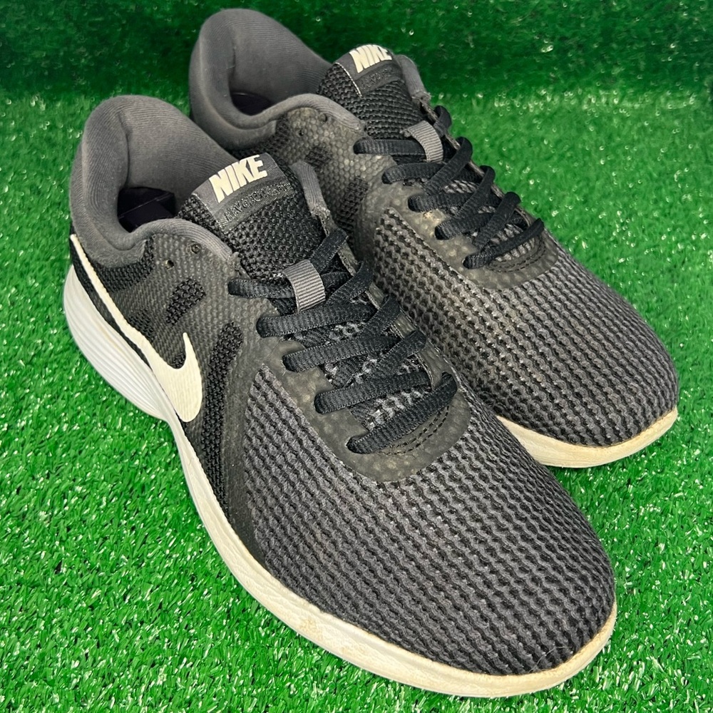 Nike Womens Revolution 4 AH8799-001 Black Running Shoes